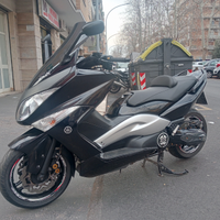 Yamaha TMAX