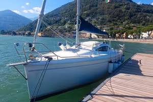 Barca a vela - Comar Genesi 25