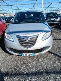 Lancia Ypsilon 1.2 69 CV 5 porte S&S Platinum
