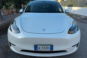 Tesla model Y long range dual motor