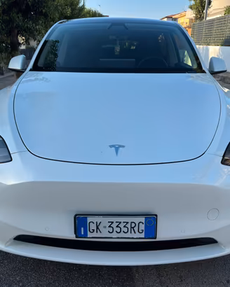 Tesla model Y long range dual motor
