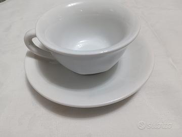 Tazza vintage in porcellana 
