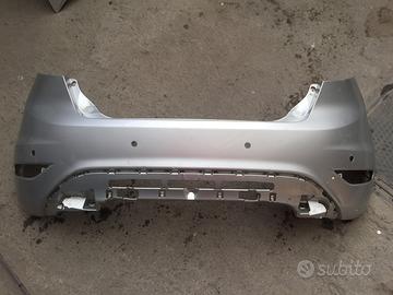 Paraurti posteriore Ford Fiesta VI