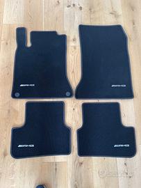 Tappetini Mercedes W176 W246 GLA CLA AMG ORIGINALI