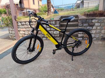 Mountain bike VivoBike 7 rapporti - Elettrica 