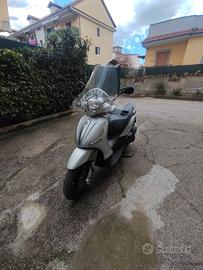 Beverly 300s abs asr