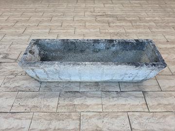 Fioriera in cemento rettangolare 18 x 60 cm