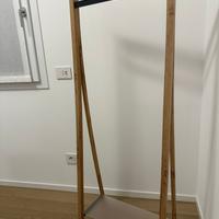 Stand appendiabiti moderno