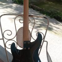 chitarra elettrica Eko Aire