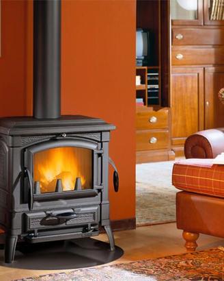 STUFA A LEGNA ISETTA NORDICA