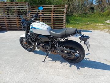 yamaha xsr 700