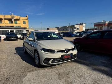 VOLKSWAGEN Polo 1.0 TSI Style