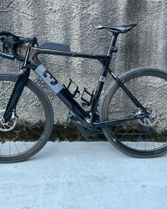GRAVEL 3T. Carbon