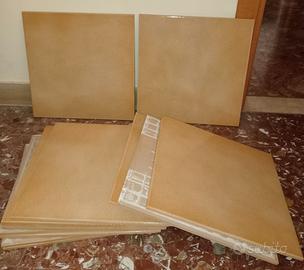 Piastrelle in ceramica per cucina e bagno ecc