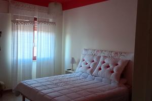 Bilocale luminoso fronte parco solo referenziati