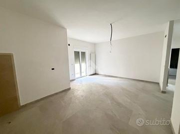 4 LOCALI A MARANO DI NAPOLI