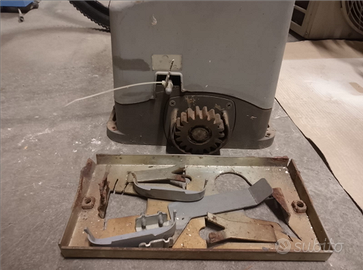 Motore cancello scorrevole