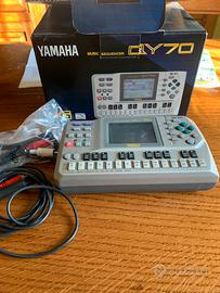 Yamaha QY70 music sequencer