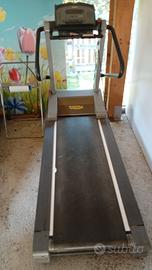2 Tapis roulant TechnoGym