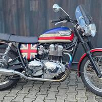TRIUMPH Bonneville T100