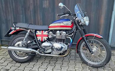TRIUMPH Bonneville T100
