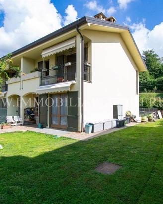 Villetta a schiera di 151 m² con 4 locali e box au