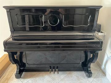 Pianoforte a muro
