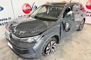 Volkswagen Tiguan 1.5 eTSI DSG NETTO 16500 MOTORE 
