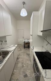 BILOCALE RISTRUTTURATO - Via Ebro 9, zona Ripamont