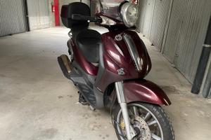 Piaggio Beverly 500 i.e. Baule Revisione 2026