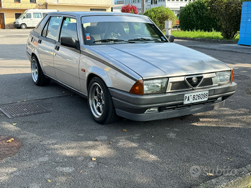 Alfa Romeo 75