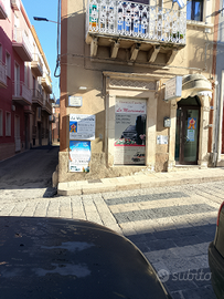 Locale commerciale centro storico Comiso