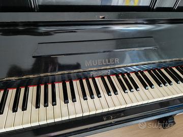 Pianoforte verticale 