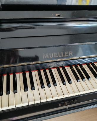 Pianoforte verticale 