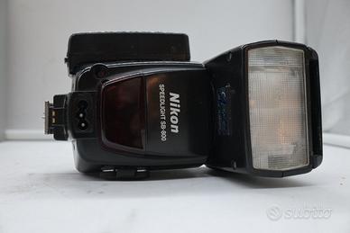 Nikon Speedlight SB-800: