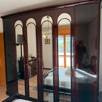 Camera da letto in legno laccato