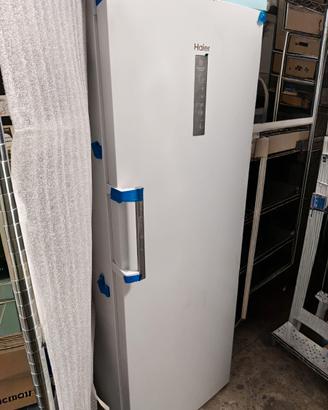 FRIZER CONGELATORE NO FROST VERTICALE BIANCO 285L