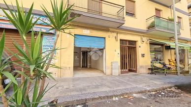 NEGOZIO A PALERMO