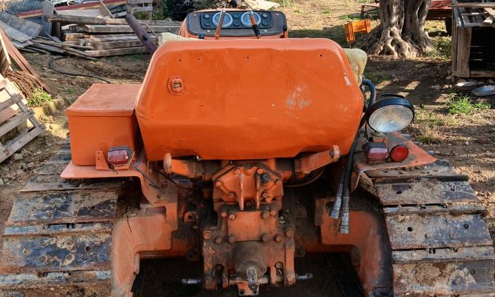 Trattore cincolato fiat 605 montagna