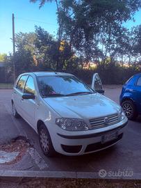 FIAT PUNTO 1.2 benzina/gol neopatentati