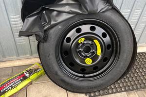 Ruotino scorta Ford Kuga III R17 + crick Nuovi