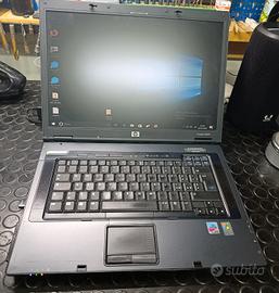 PC hp compaq nx 8220 leggi bene 