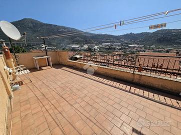 CASA SEMINDIPENDENTE A TAGGIA