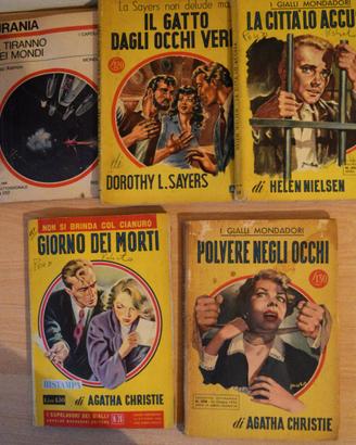 4 gialli Mondadori 1948/1955 (più un Urania)