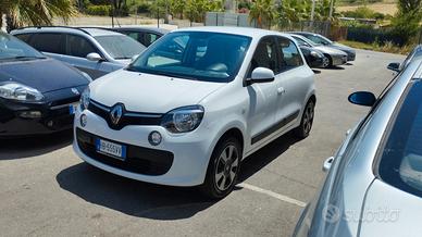 Renault Twingo SCe Lovely
