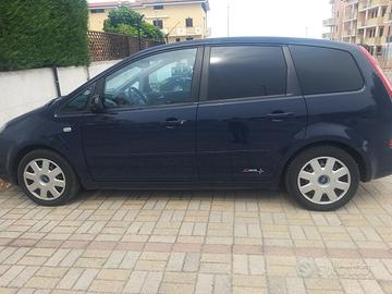  ford Cmax gpl di serie.