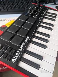 Tastiera Midi AKAI MPK mini