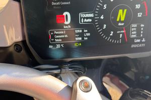 Ducati multistrada v4s