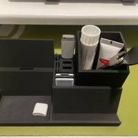 Desk organizer