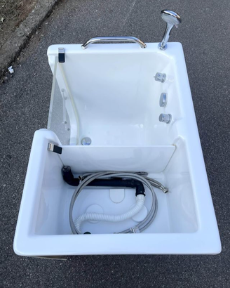 Vasca da bagno per disabili